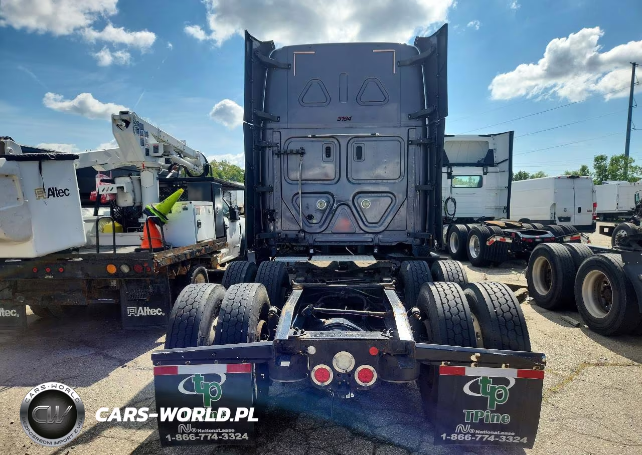 2019 Freightliner Cascadia 126 Semi Truck VIN:3AKJHHDR9KSKF4952 - 6