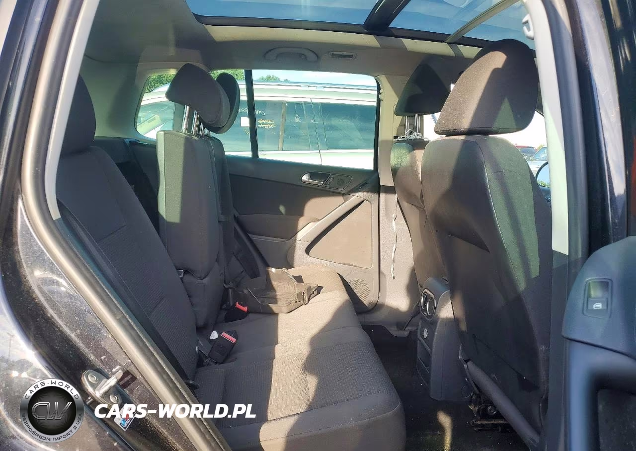2013 Volkswagen Tiguan S VIN:WVGBV3AX2DW597383 - 11