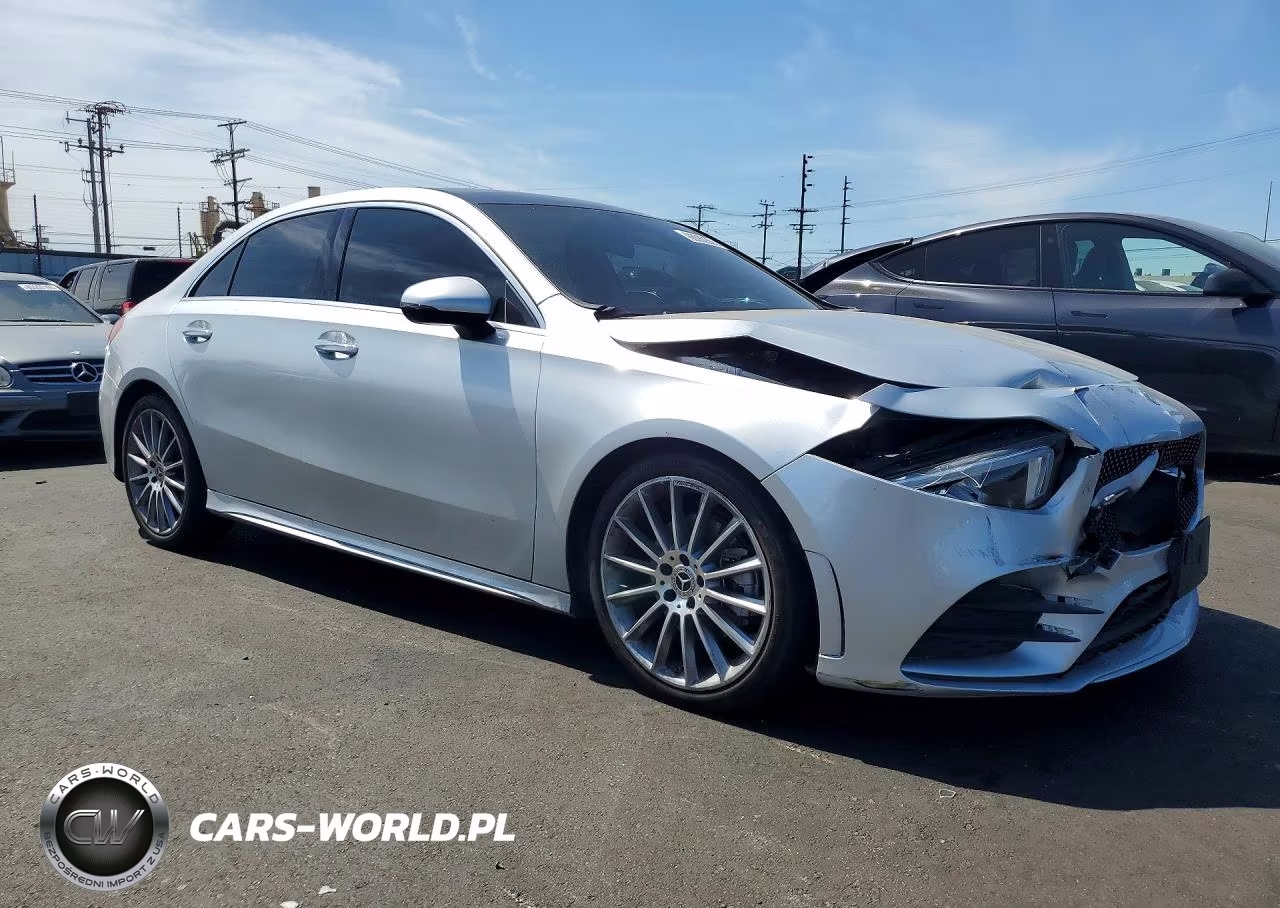 2022 Mercedes-Benz A 220 VIN:W1K3G4EB8NJ368220 - 4