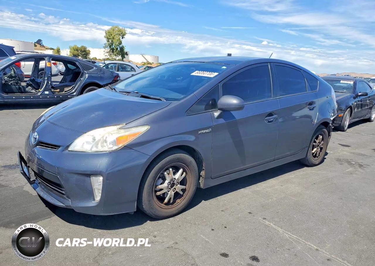 2012 Toyota Prius Three – zdjęcie 1 z 12