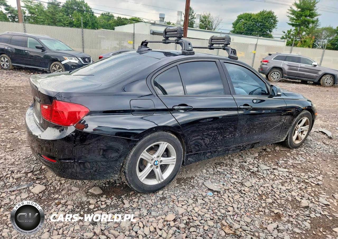 2012 BMW 328 I VIN:WBA3A5G56CNP16270 - 3