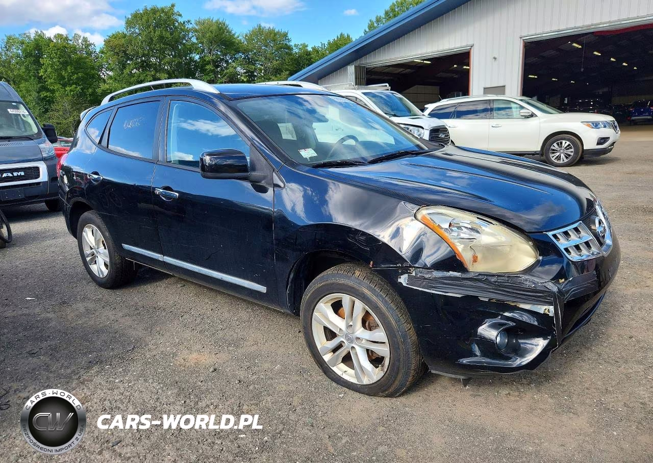 2013 Nissan Rogue S VIN:JN8AS5MV1DW604326 - 4