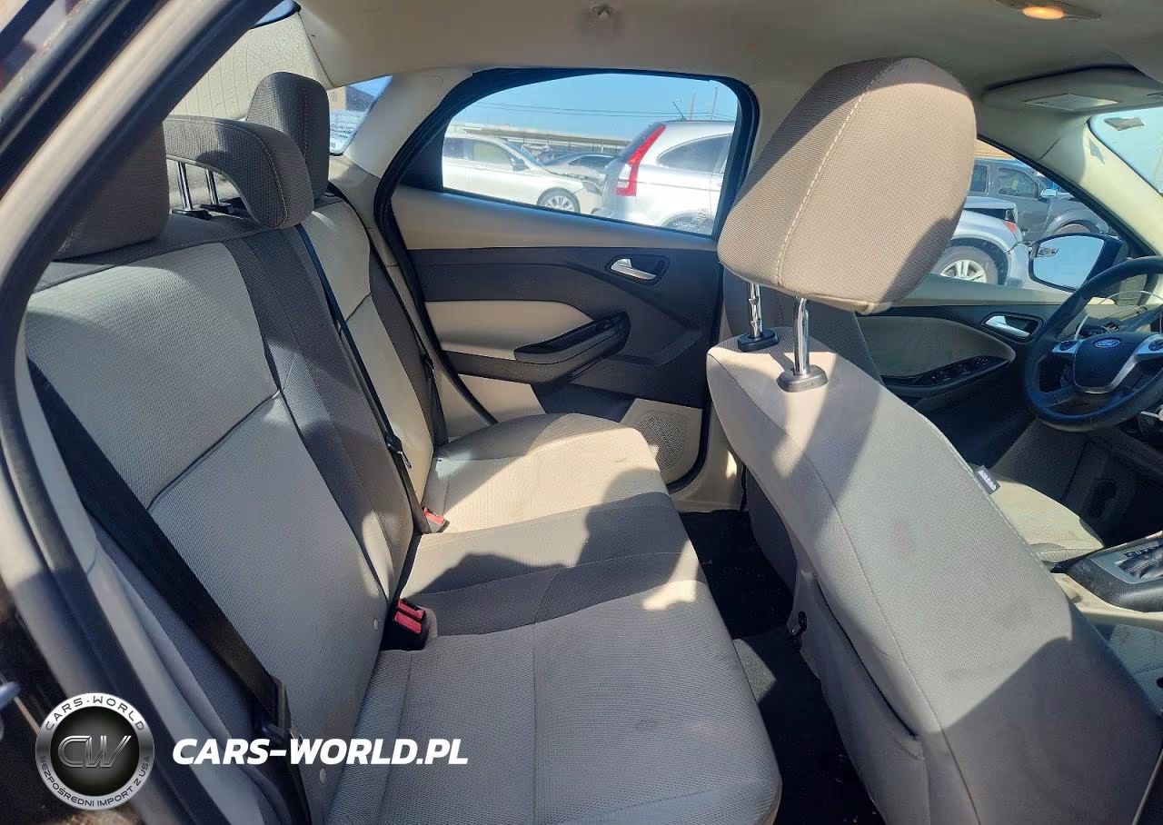 2014 Ford Focus Se VIN:1FADP3F22EL362334 - 10
