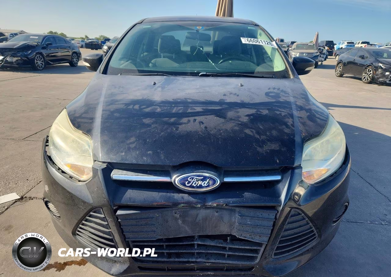 2014 Ford Focus Se VIN:1FADP3F22EL362334 - 5