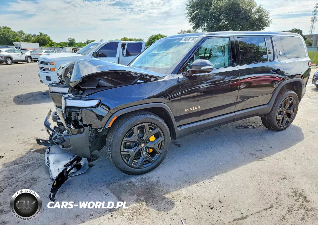 2023 Rivian R1S Adventure – zdjęcie 1 z 13