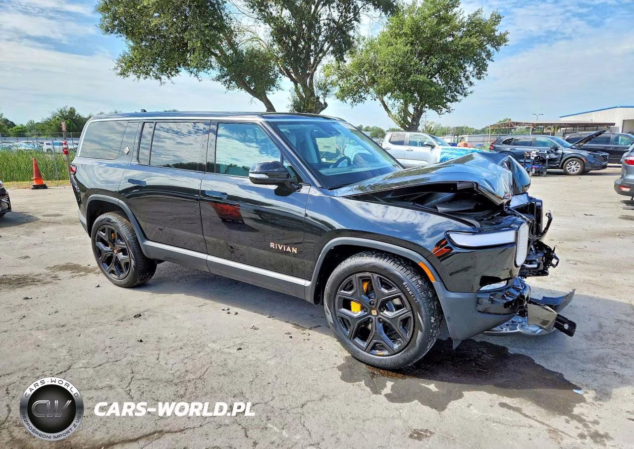 2023 Rivian R1S Adventure VIN:7PDSGABA2PN026301 - 4