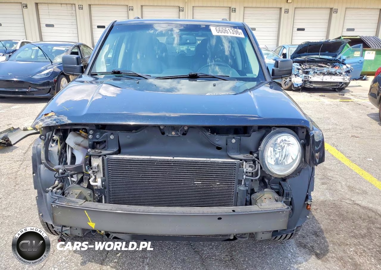 2017 Jeep Patriot Latitude VIN:1C4NJRFBXHD180804 - 5