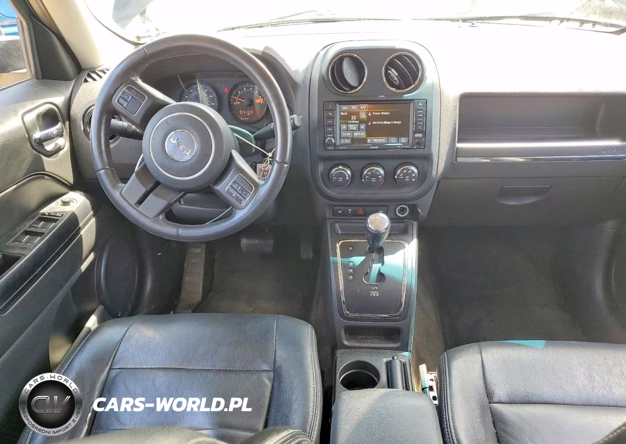 2017 Jeep Patriot Latitude VIN:1C4NJRFBXHD180804 - 8