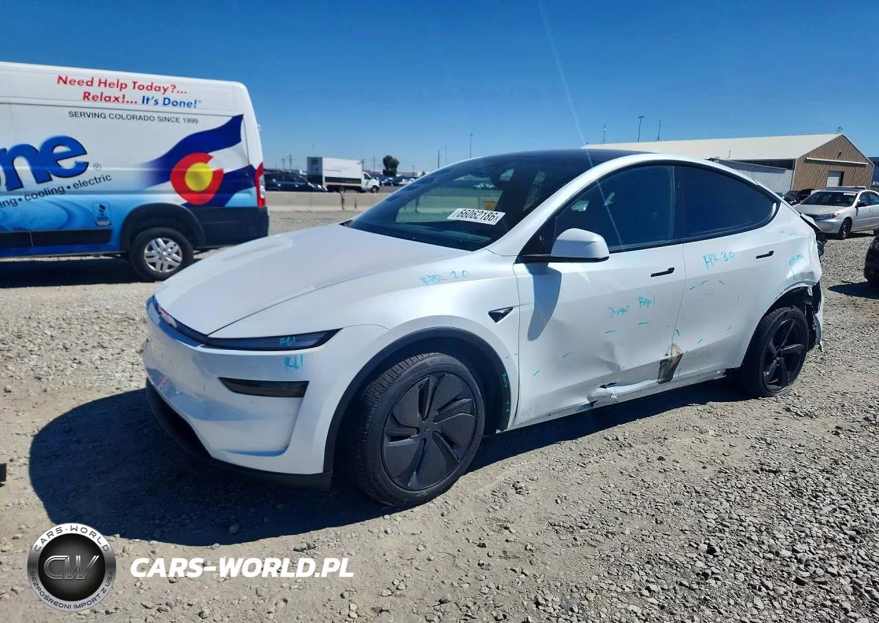 2026 Tesla Model Y VIN:7SAYGDEE4TA680369 - 1