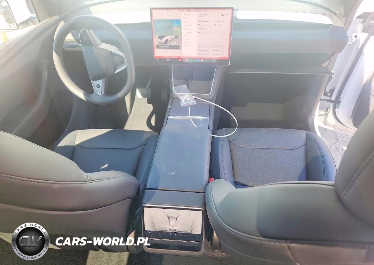 2026 Tesla Model Y VIN:7SAYGDEE4TA680369 - 8