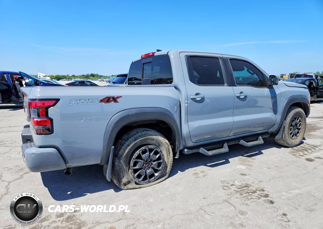 2023 Nissan Frontier Pro-4X 4X4 VIN:1N6ED1EK9PN616025 - 3
