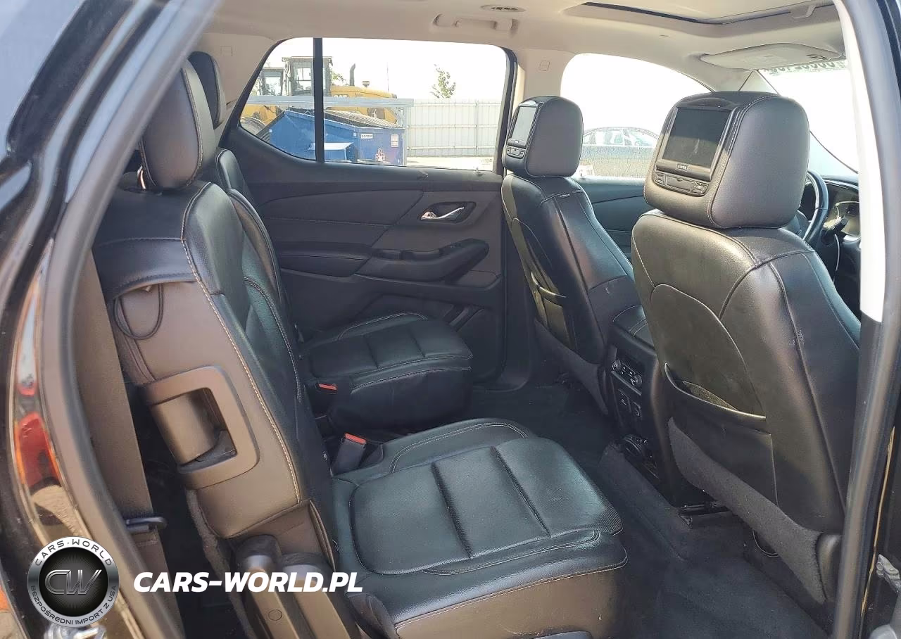 2018 Chevrolet Traverse Premier VIN:1GNEVJKW6JJ266396 - 11