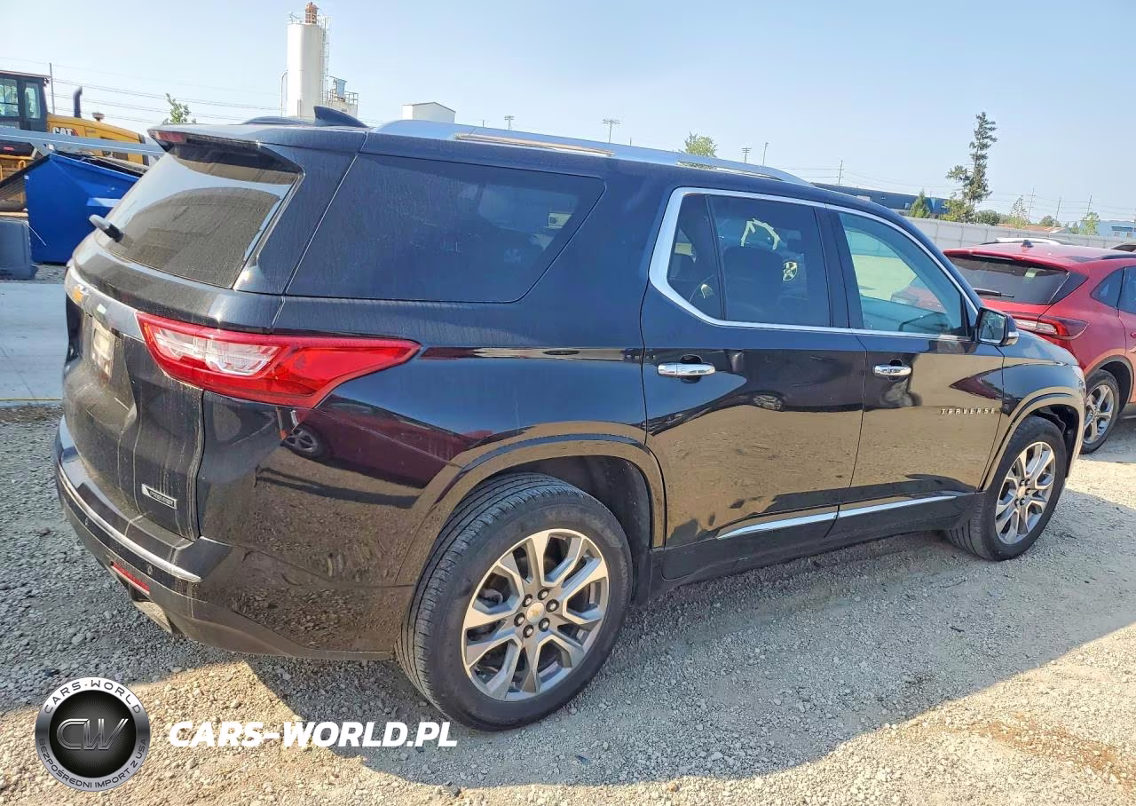 2018 Chevrolet Traverse Premier VIN:1GNEVJKW6JJ266396 - 3