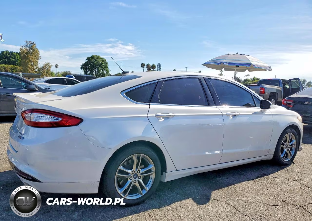 2016 Ford Fusion Titanium Phev VIN:3FA6P0SU5GR157013 - 3