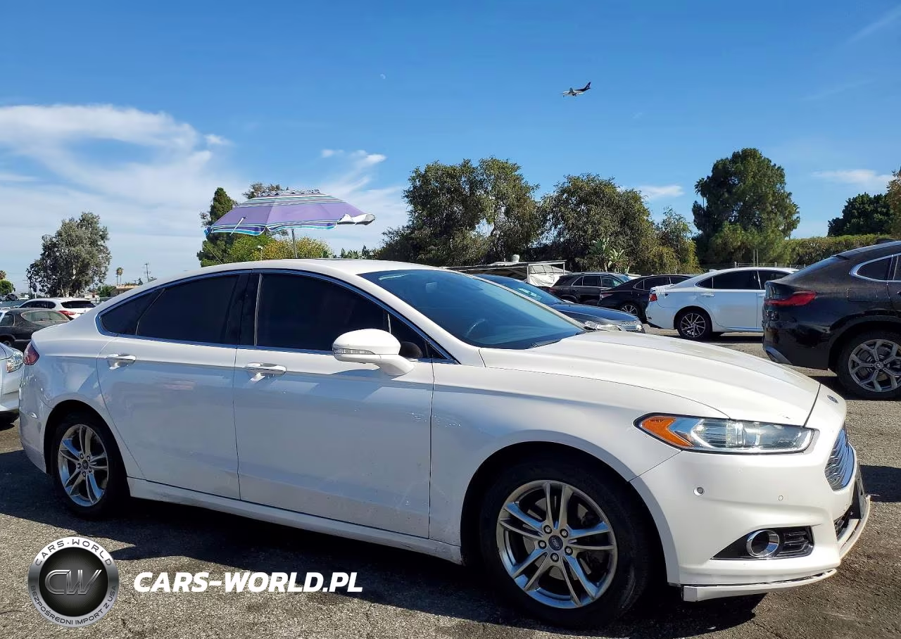 2016 Ford Fusion Titanium Phev VIN:3FA6P0SU5GR157013 - 4