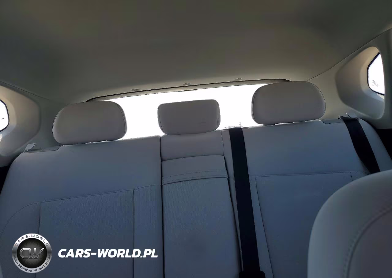 2025 Hyundai Kona Se VIN:KM8HACAB9SU201775 - 10