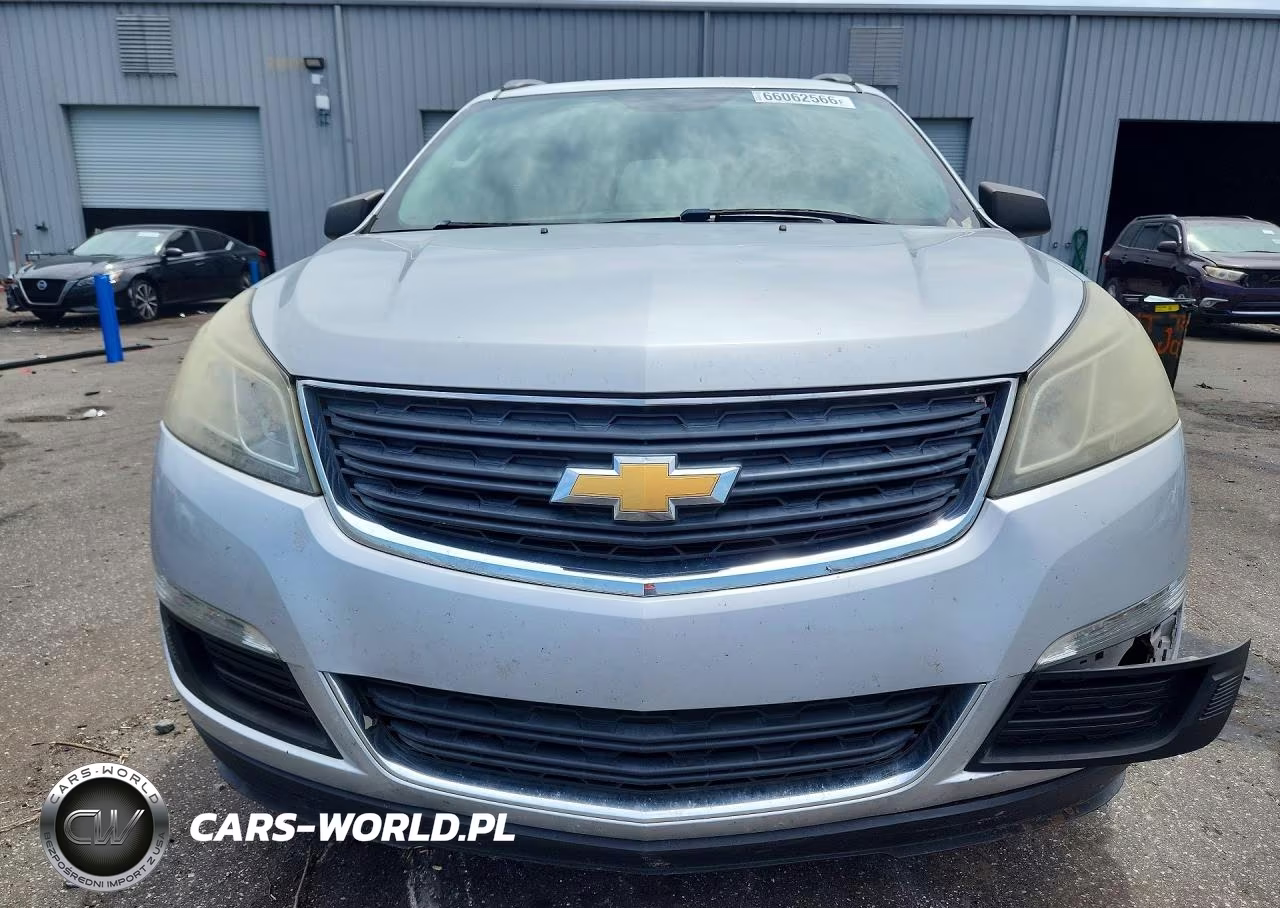 2017 Chevrolet Traverse Ls VIN:1GNKRFED3HJ141719 - 5