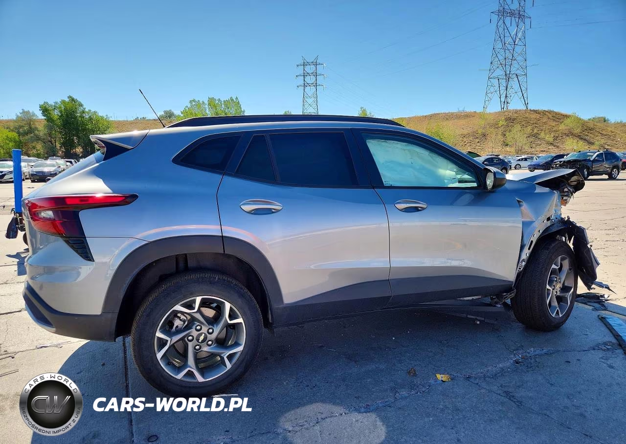 2025 Chevrolet Trax VIN:KL77LHEP2SC290007 - 3