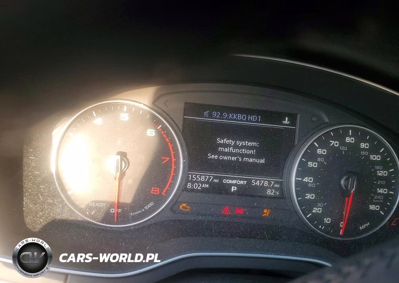2017 Audi A4 Premium Plus VIN:WAULNAF48HN058206 - 9