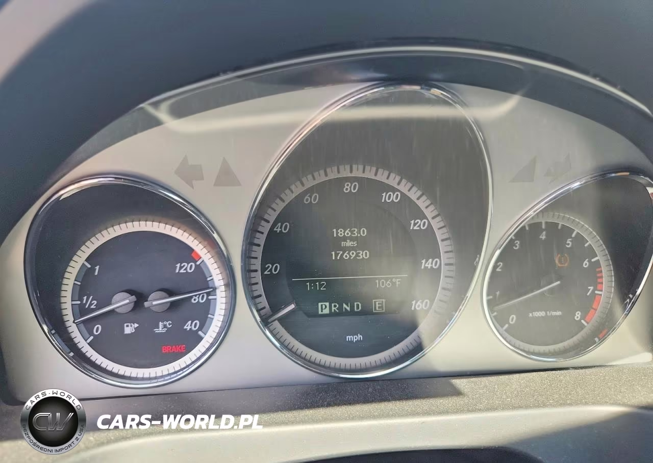 2011 Mercedes-Benz C 300 4Matic VIN:WDDGF8BB3BR151719 - 9