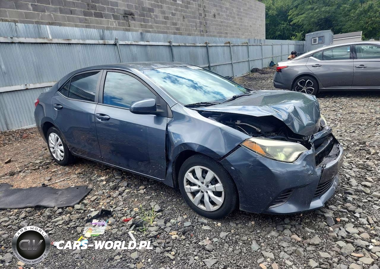 2016 Toyota Corolla Le VIN:5YFBURHE1GP393718 - 4