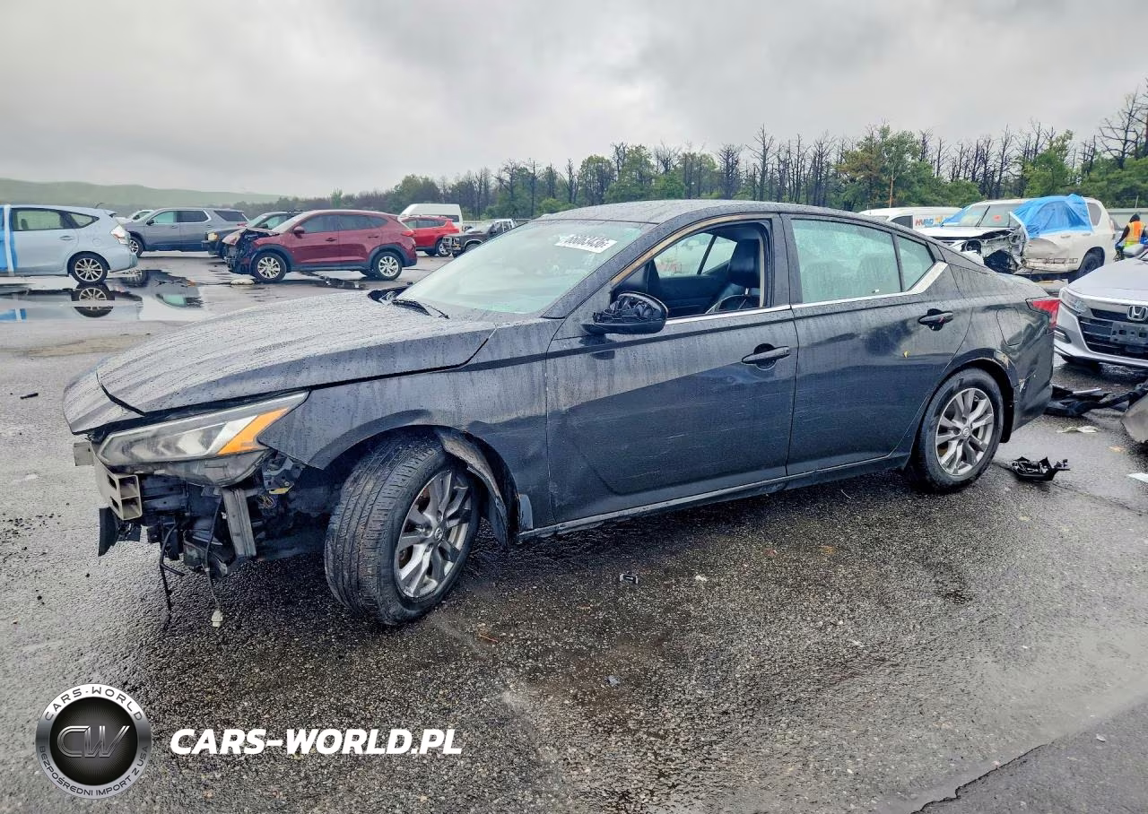2019 Nissan Altima Sr – zdjęcie 1 z 12