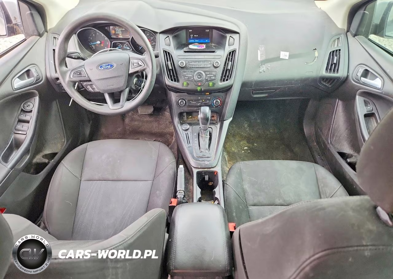 2017 Ford Focus Se VIN:1FADP3F29HL247654 - 8