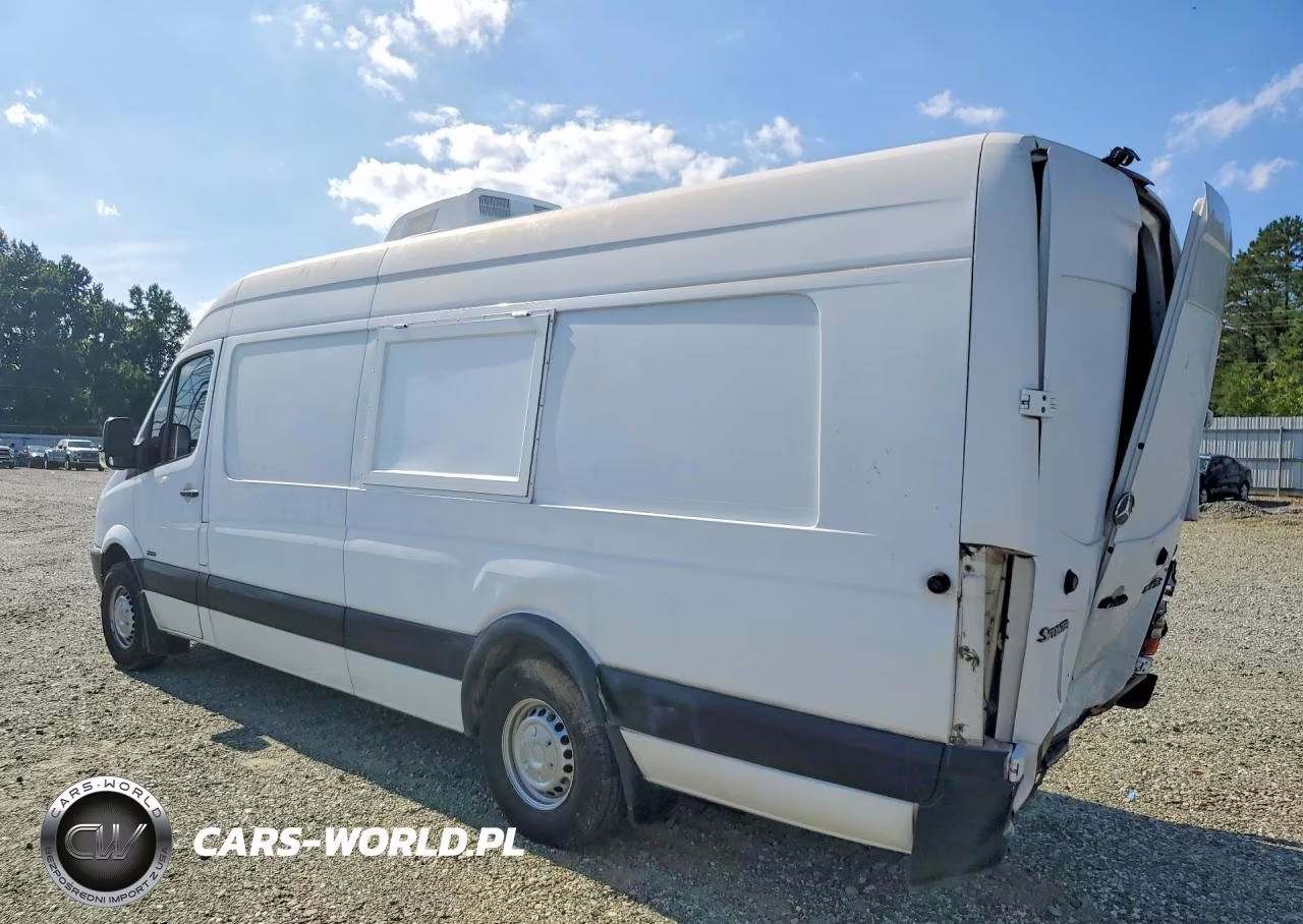 2011 Mercedes-Benz Sprinter 2500 VIN:WD3PE8CCXB5595055 - 2