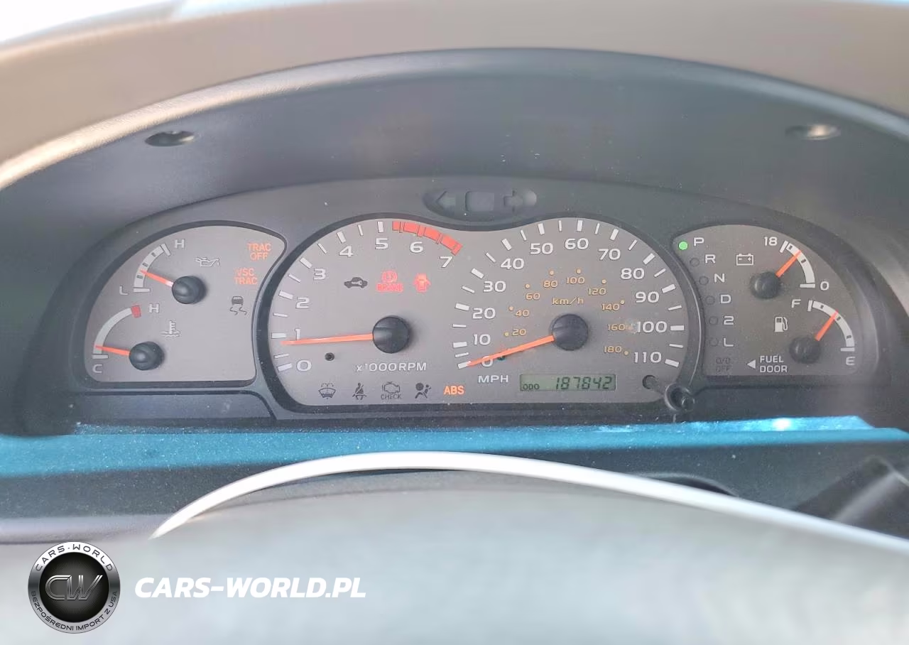 2002 Toyota Sequoia Sr5 VIN:5TDZT34A22S084146 - 9