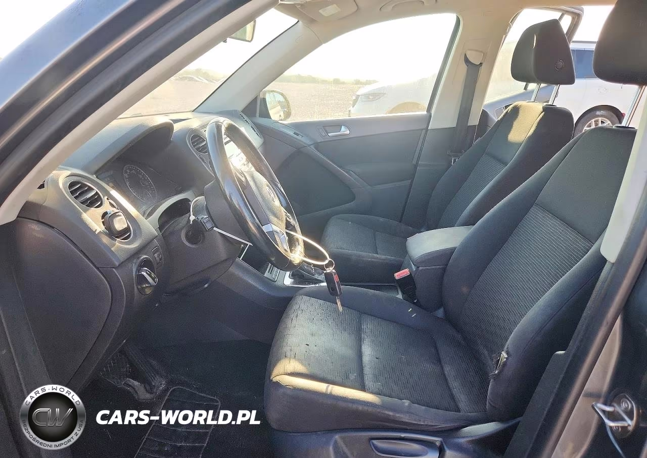 2014 Volkswagen Tiguan S VIN:WVGBV3AX3EW563499 - 7