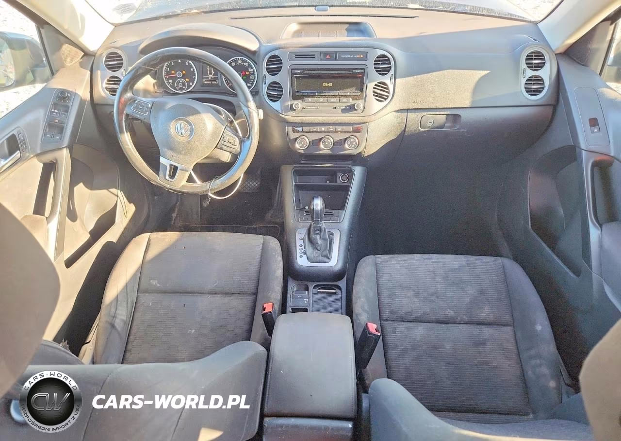 2014 Volkswagen Tiguan S VIN:WVGBV3AX3EW563499 - 8