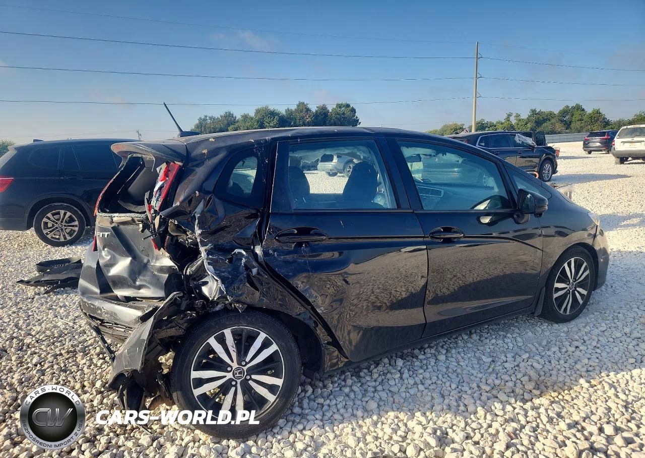2018 Honda Fit Ex VIN:3HGGK5H88JM729007 - 3