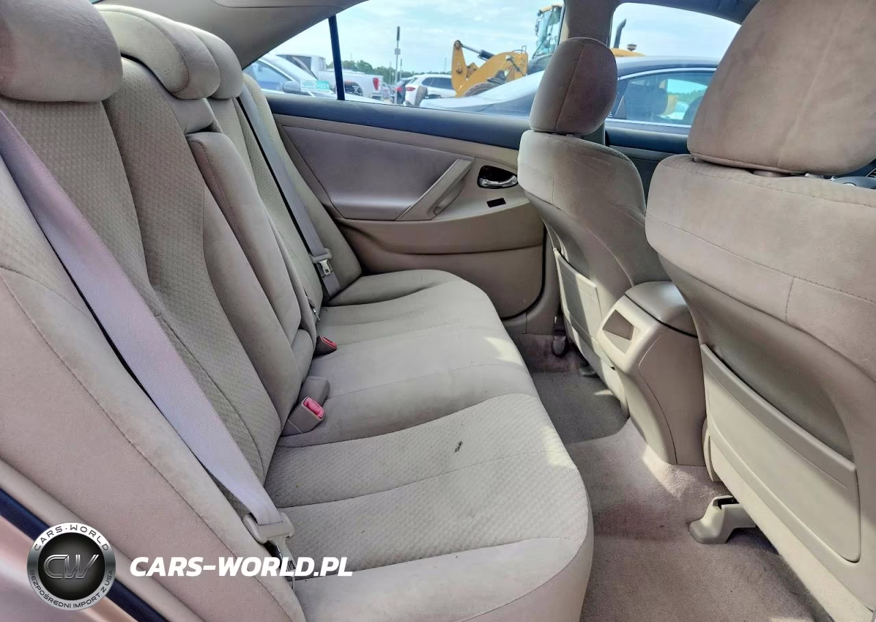 2009 Toyota Camry Le VIN:4T1BE46K99U277466 - 10