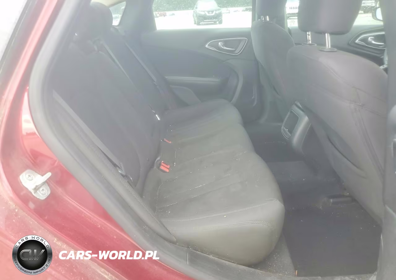 2015 Chrysler 200 Limited VIN:1C3CCCAB7FN537860 - 10
