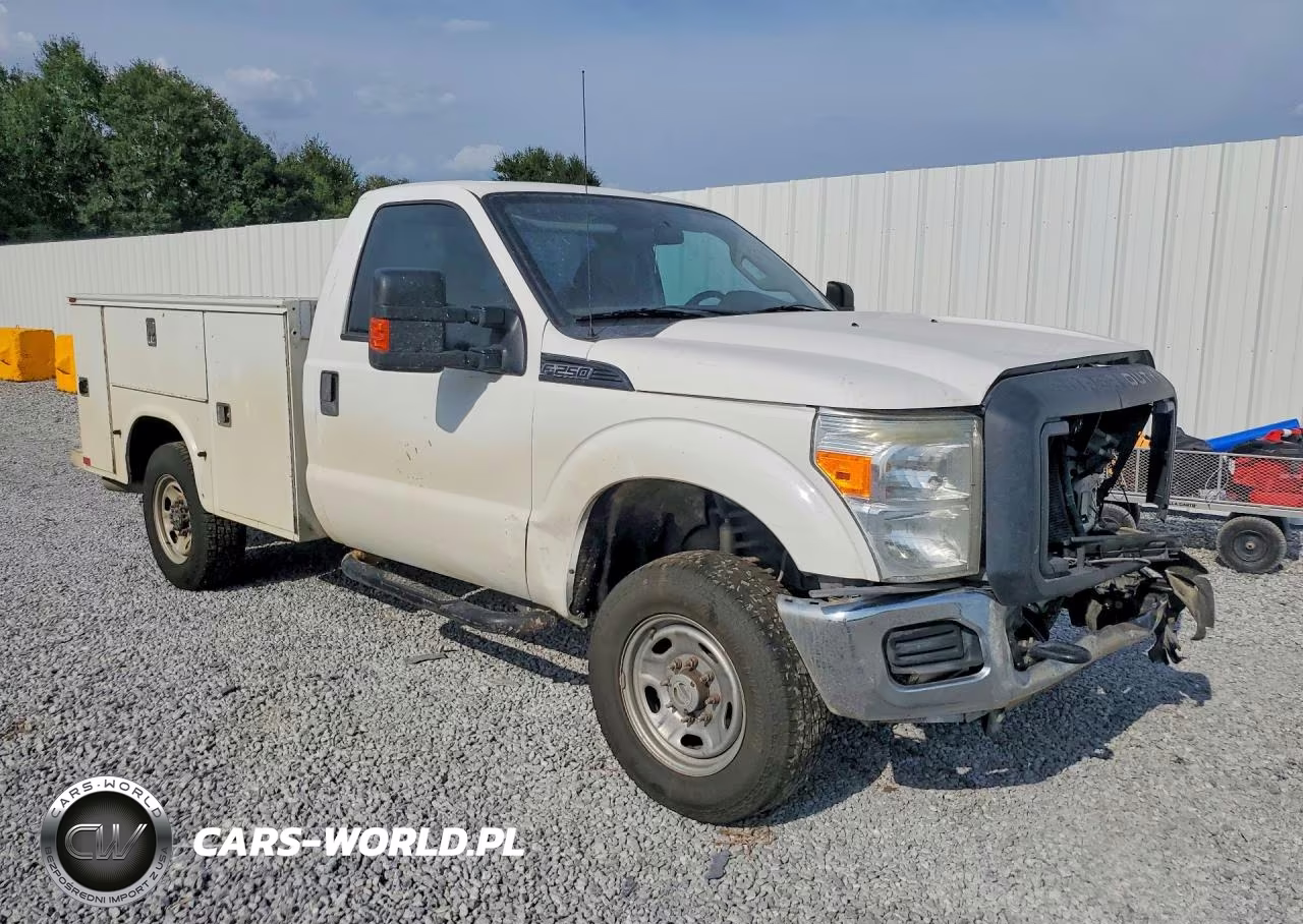 2011 Ford F250 Super Duty VIN:1FTBF2B60BEB15174 - 4