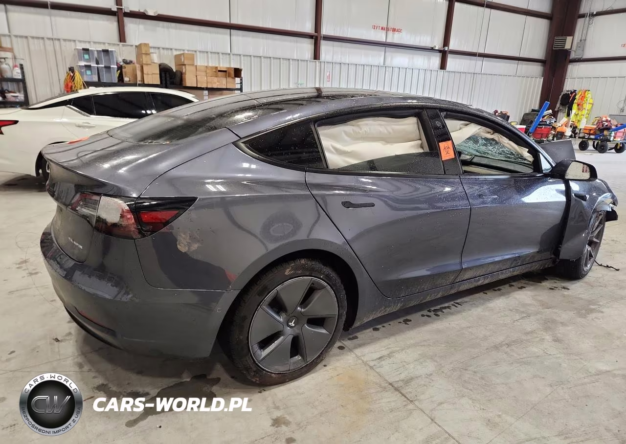 2022 Tesla Model 3 VIN:5YJ3E1EB6NF174615 - 3