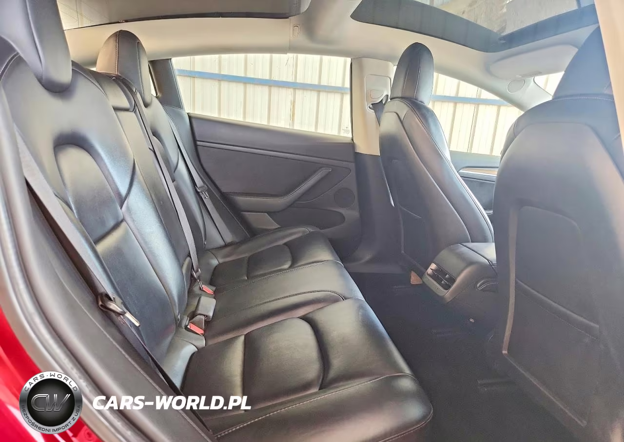 2022 Tesla Model 3 VIN:5YJ3E1EB3NF190979 - 10
