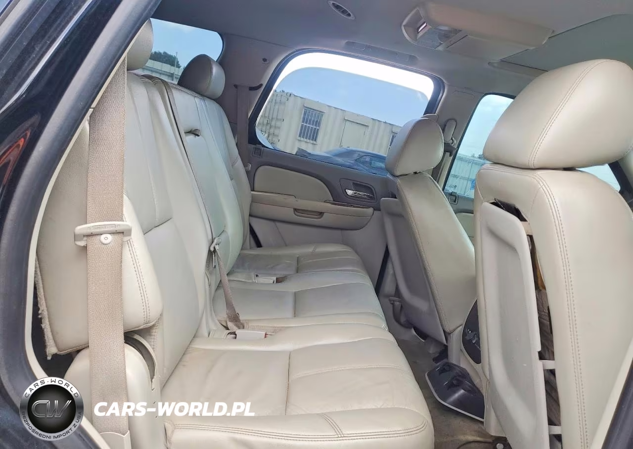2010 Chevrolet Tahoe Lt VIN:1GNMCBE38AR130524 - 11