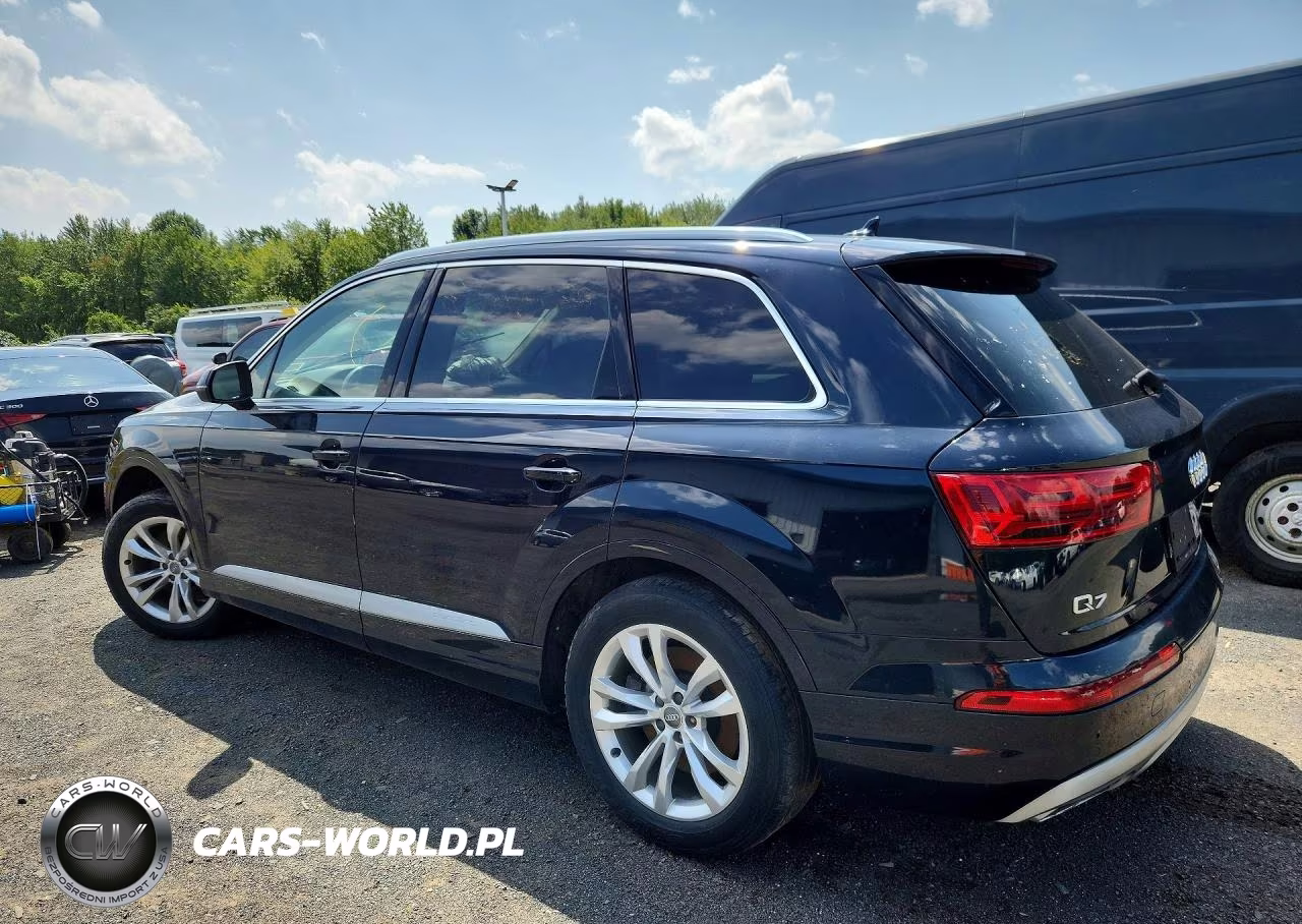 2017 Audi Q7 Premium Plus VIN:WA1LABF7XHD021950 - 2