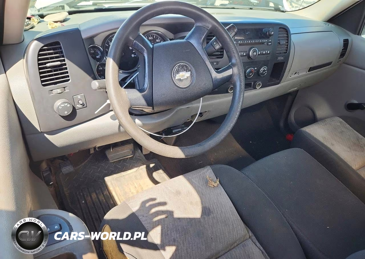 2007 Chevrolet Silverado C2500 Heavy Duty VIN:1GCHC24KX7E521239 - 8