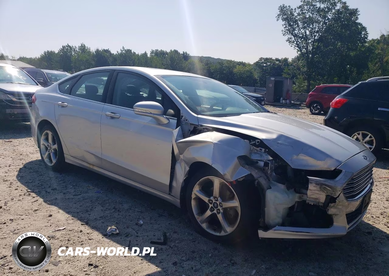 2013 Ford Fusion Se VIN:3FA6P0HRXDR180737 - 4