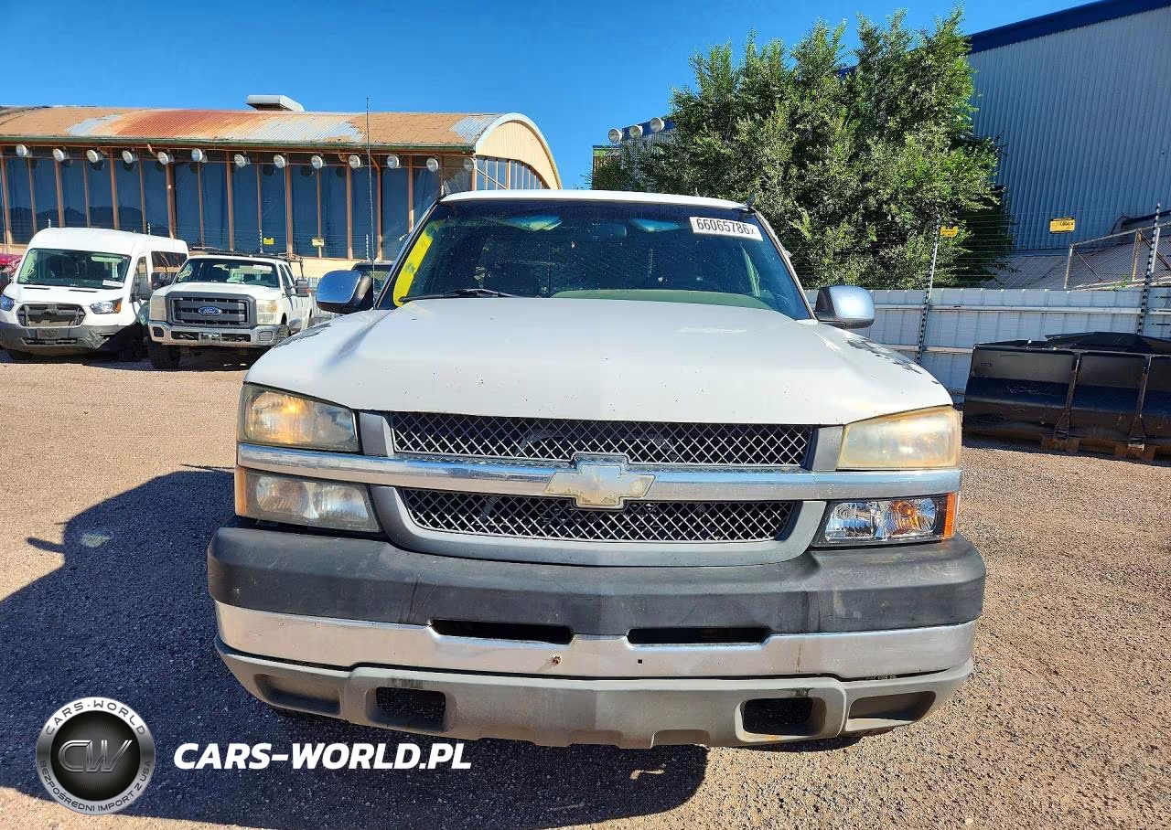 2005 Chevrolet Silverado K2500 Heavy Duty VIN:1GCHK29U45E111353 - 5