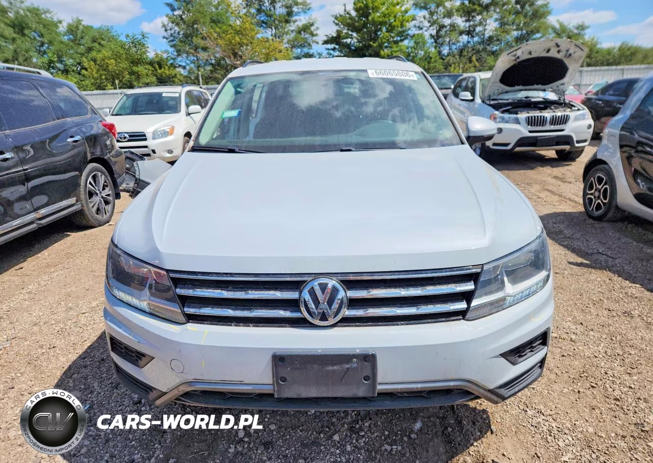2018 Volkswagen Tiguan S VIN:3VV1B7AX4JM171451 - 5