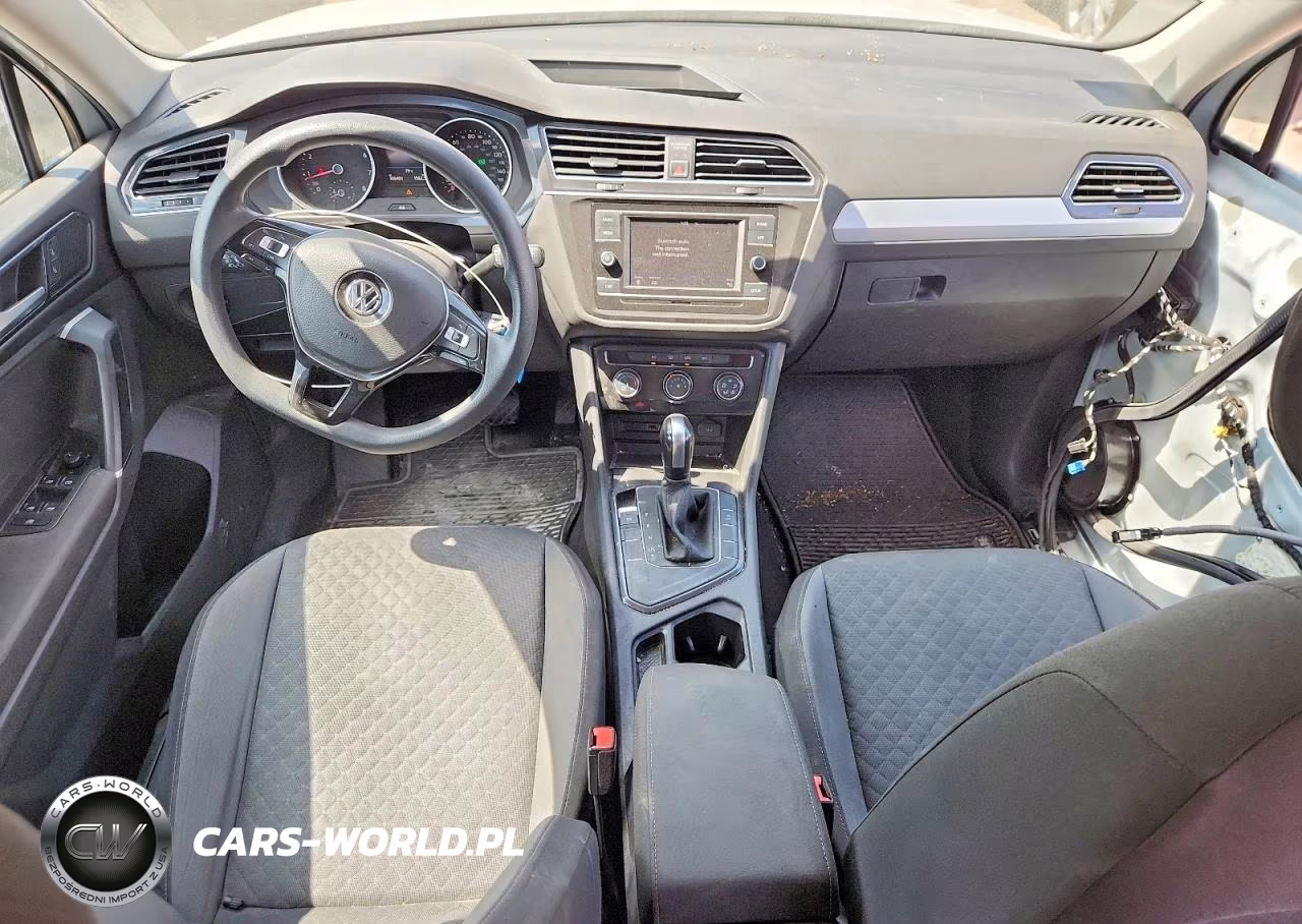 2018 Volkswagen Tiguan S VIN:3VV1B7AX4JM171451 - 8