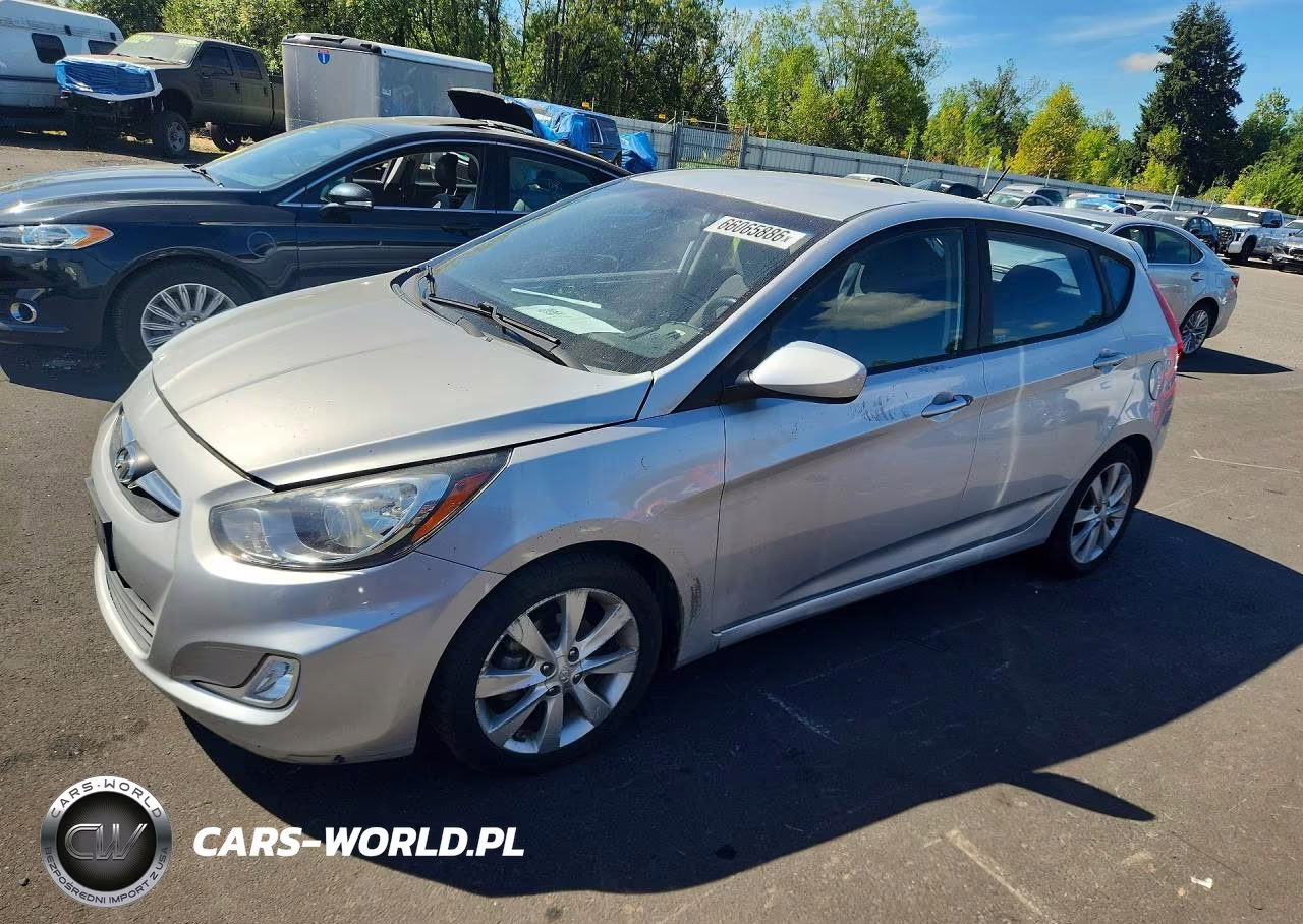 2012 Hyundai Accent Se