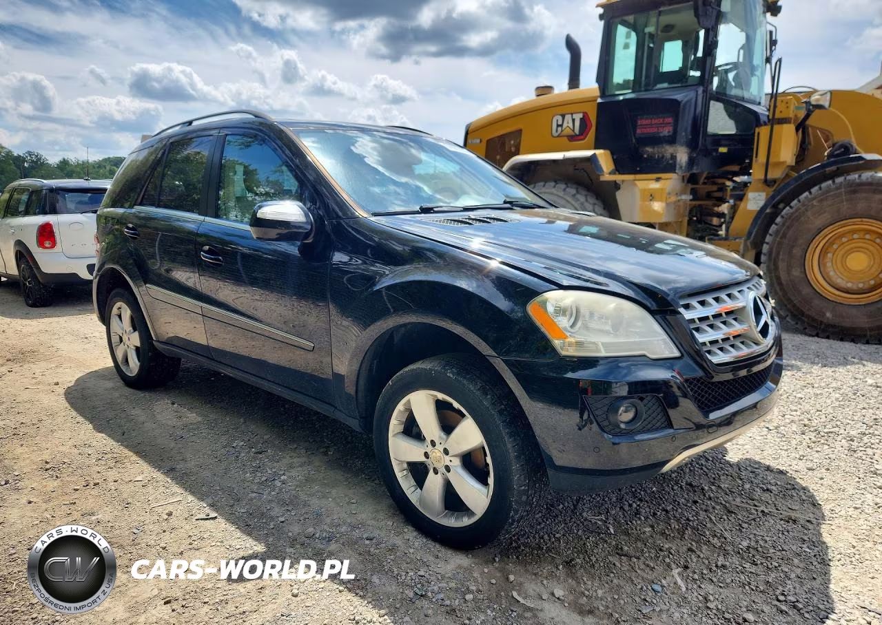 2010 Mercedes-Benz Ml 350 4Matic VIN:4JGBB8GB6AA575851 - 4
