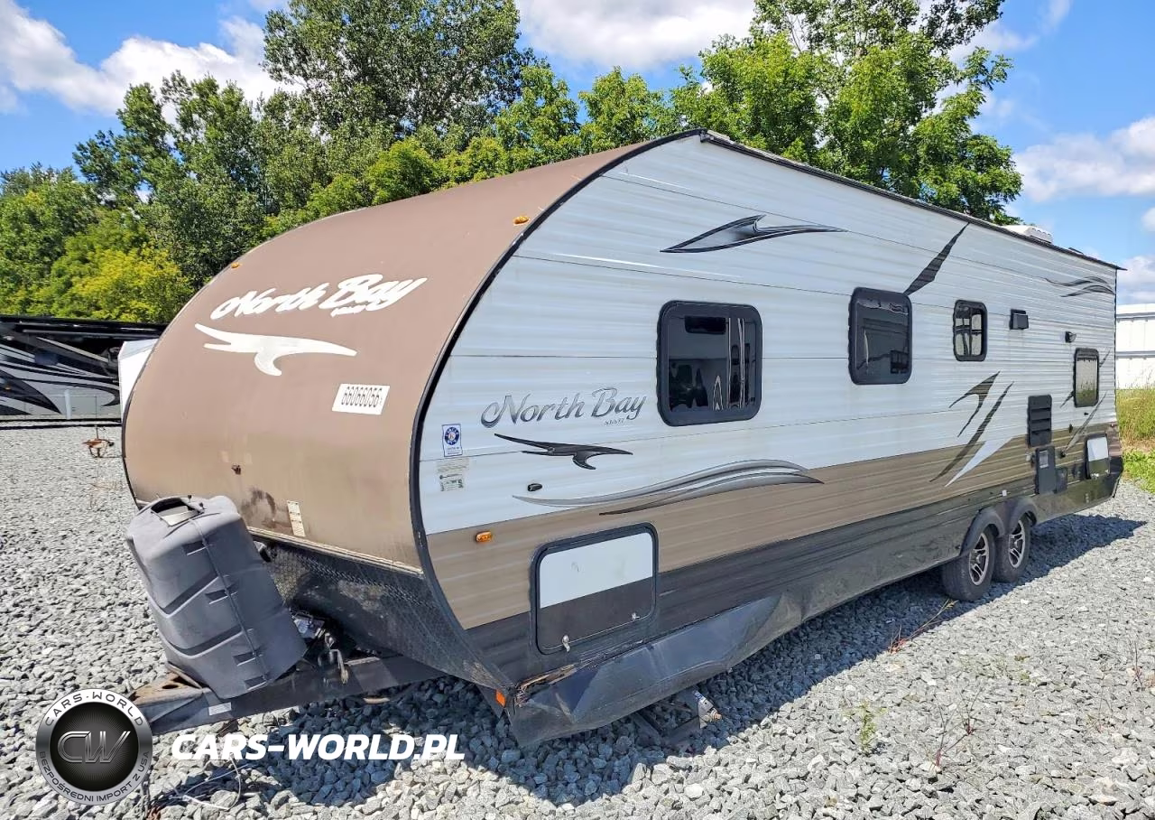 2014 Echo North Bay Camper VIN:1E92T3122E1487298 - 2