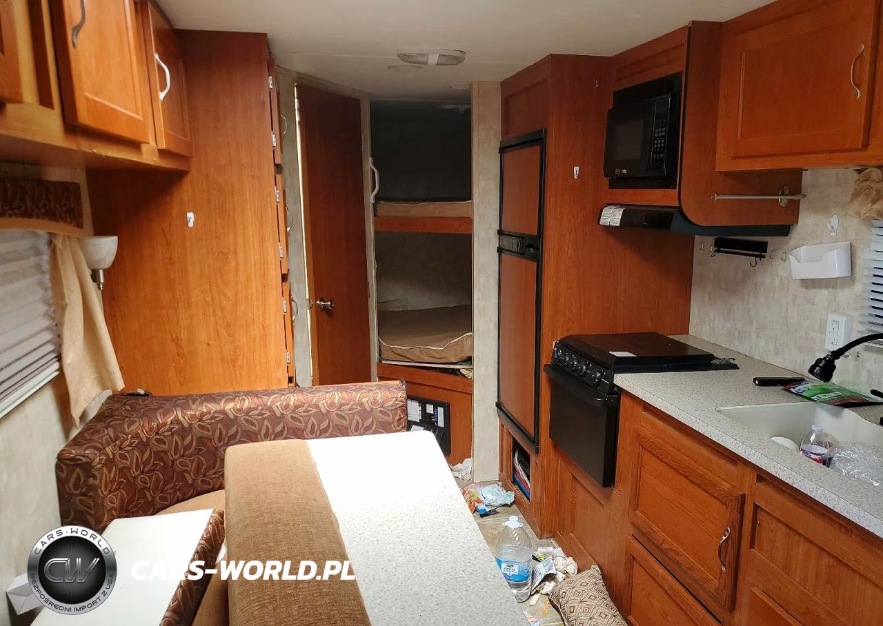 2014 Echo North Bay Camper VIN:1E92T3122E1487298 - 5