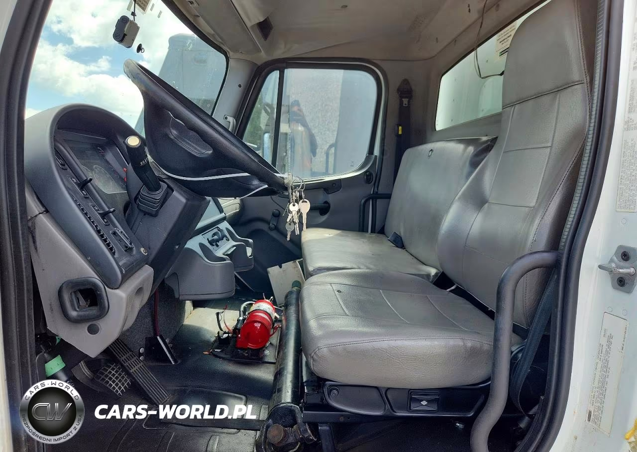 2016 Freightliner M2 106 Med - Box Truck VIN:1FVACWDT2GHGY5642 - 7