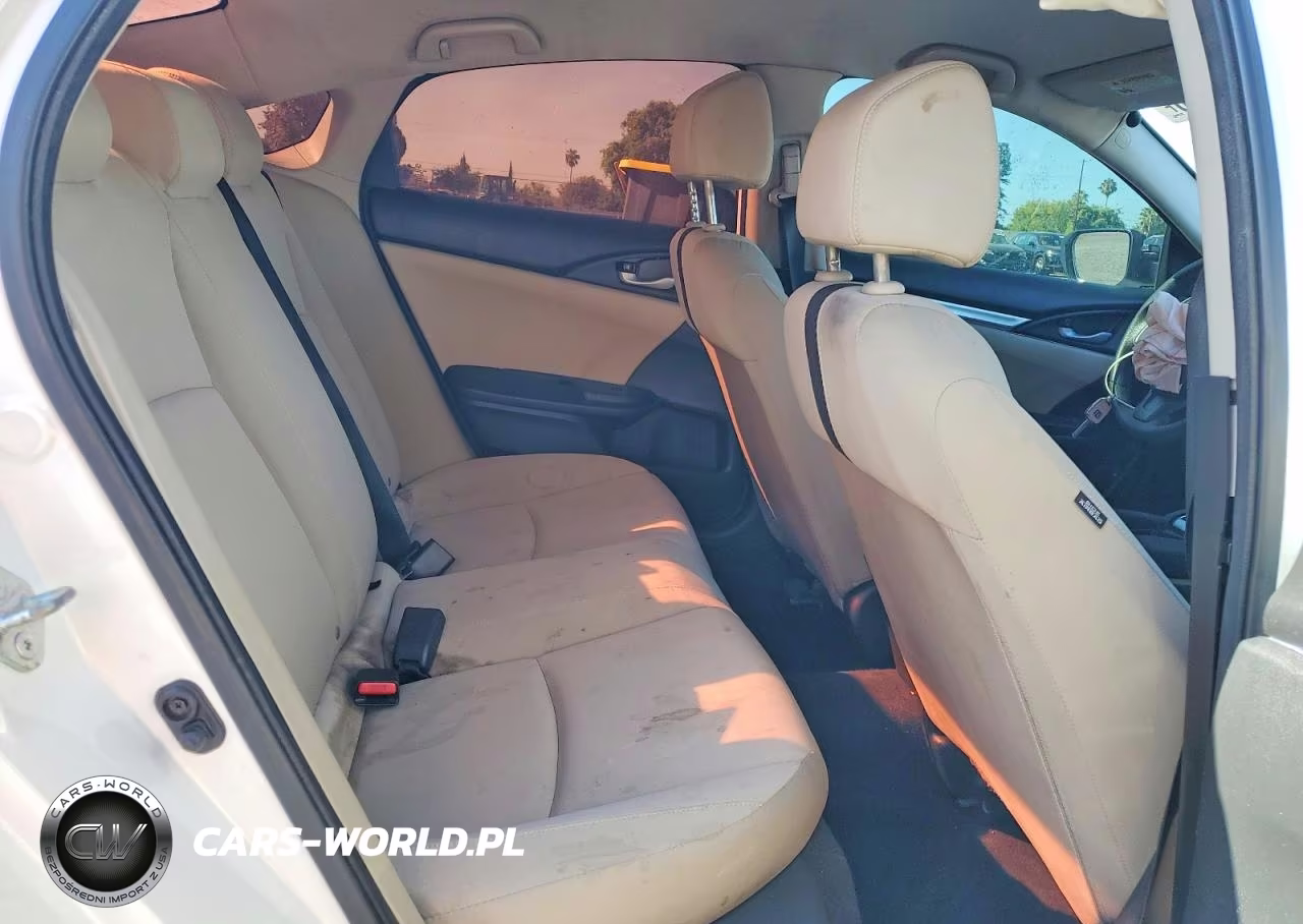 2018 Honda Civic Lx VIN:2HGFC2F53JH586689 - 10